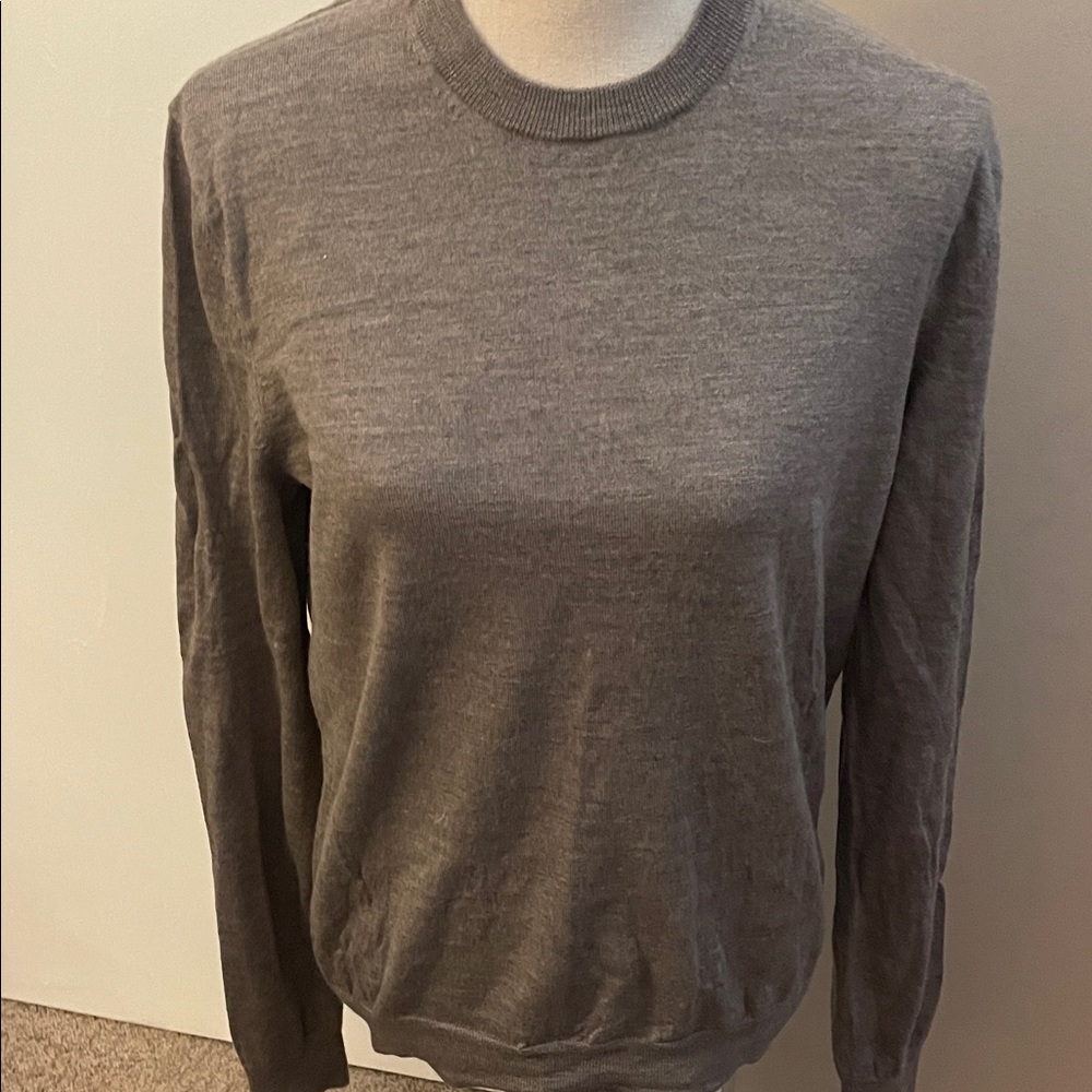 Bloomingdales men’s taupe soft crew neck sweater